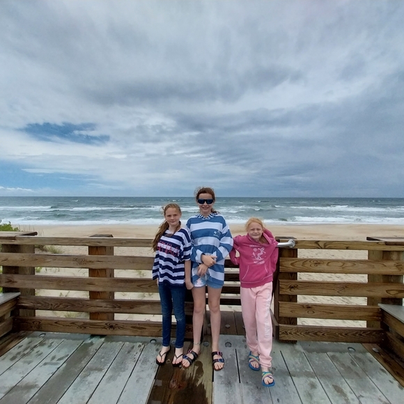 Meet your Posher, Rebecca - Picture 6 of 16